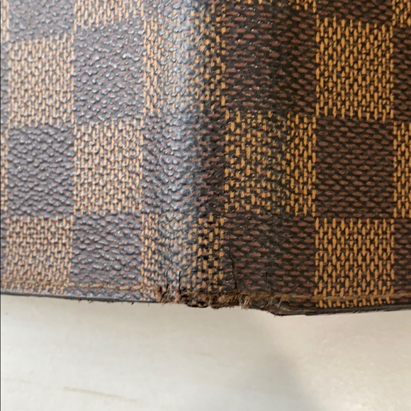 Authentic Louis Vuitton IPhone 7 case - Picture 5 of 7